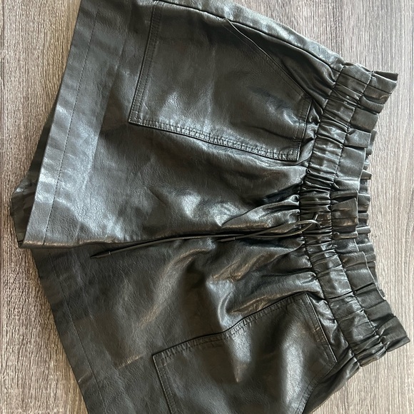 High Waist Black Faux Leather Shorts | Size L/XL - Picture 6 of 8
